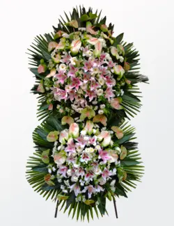 تاج گل دو طبقه آنتوریوم و لیلیوم صورتی