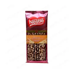 شکلات تخته ای نستله دکوراسیون کارامل و بادام زمینی شور 80 گرمی Nestle