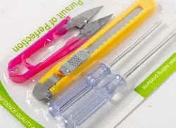 ست ابزار پیچ گوشتی و کاتر TM-220