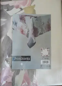 رومیزی پلی کتان پانو طرح کلارا 4نفره مربع 150*150