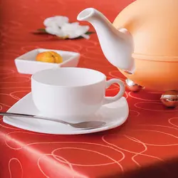 رومیزی ژاگارد 4نفره مربع 150*150 موج کرم
