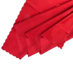 رومیزی ژاگارد 8 نفره مستطیل 220*150 رمانس زرشکی