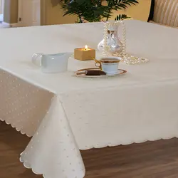 رومیزی ساتن 4نفره مربع 150*150 اسکیپ کرم