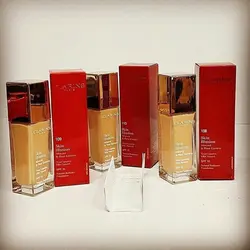 کرم پودر کلارنس برطرف کننده نواقص صورت