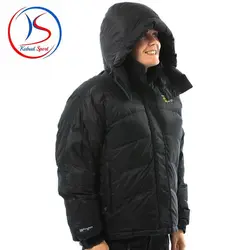 کاپشن پر Mountain Hard Wear