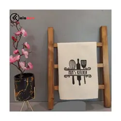 نردبان چوبی