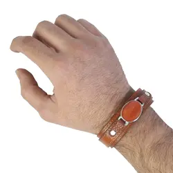 دستبند چرم و عقیق سرخ کد 101