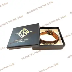 دستبند چرم طرح پلاک خدا با من است