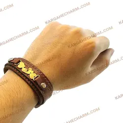دستبند چرم طرح پلاک دل و گشنیز