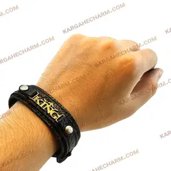 دستبند چرم طرح پلاک کینگ (پادشاه)
