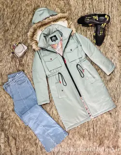 کاپشن مدل هستی