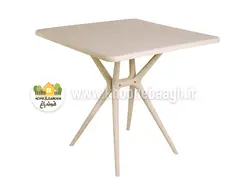 میز مربع تیکا