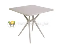 میز مربع تیکا