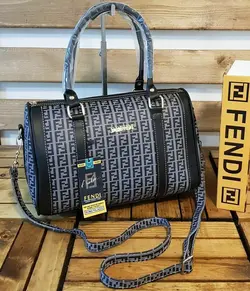 کیف صندوقی زنانه کد KF243