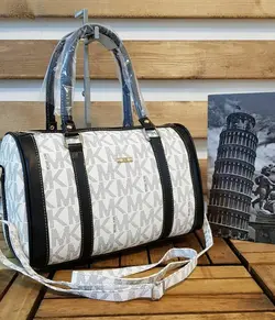 کیف صندوقی زنانه کد KF243