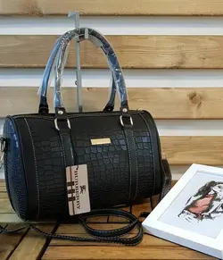 کیف صندوقی زنانه کد KF243