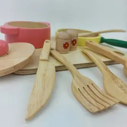اسباب بازی چوبی اکسسوری آشپزخانه 11 پارچه - فروشگاه اینترنتی کودک امروز