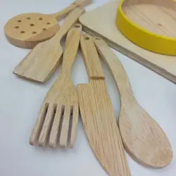 اسباب بازی چوبی اکسسوری آشپزخانه 11 پارچه - فروشگاه اینترنتی کودک امروز