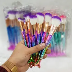 ست براش ماهی مدل اکلیلی مجموعه 7 عددی همراه کیف اکلیلی