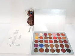 پالت سایه مورف MORPHE مدل ژاکلین هیل jaklin hill