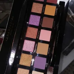 پالت سایه آناستازیا نوروینا anastasia norvina
