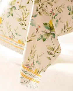 رومیزی مادام کوکو طرح Debora سایز 100*140 سانتی متر