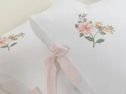 روبالشی روبان دار انگلیش هوم طرح Pretty Flowers بسته 2 عددی