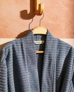 ست 2 تکه حوله تن پوش و حوله صورت یونیسکس مادام کوکو طرح Carla سایز L-XL
