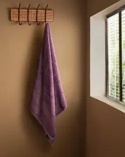 حوله حمام مادام کوکو طرح Clarette سایز 90x150 سانتی متر