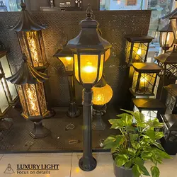 چراغ چمنی پلاستیکی زرین