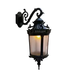 چراغ دیواری حیاط پاسارگاد