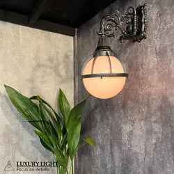 چراغ دیواری حبابی ویلا دیانا