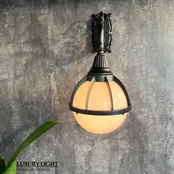 چراغ دیواری حبابی ویلا دیانا