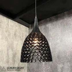 آویز زنبوری متوسط