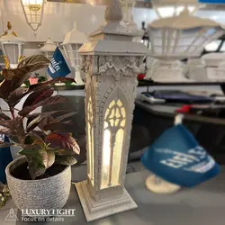 چراغ مدل ژوبین