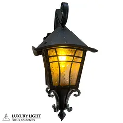 چراغ حیاطی پلاستیکی دیواری کارتین مدل چتری