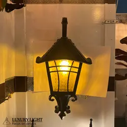 چراغ حیاطی پلاستیکی دیواری کارتین مدل چتری