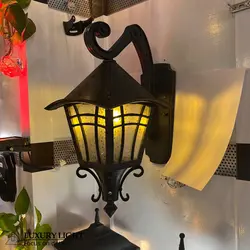 چراغ حیاطی پلاستیکی دیواری کارتین مدل چتری