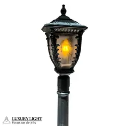 چراغ حیاطی پلاستیکی چمنی کارن