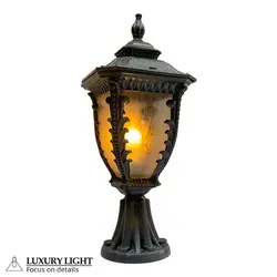 چراغ حیاطی سردری پلاستیکی کارن