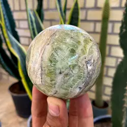 گوی آراگونیت سبز