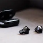 هدفون بی سیم سامسونگ مدل Galaxy Buds Plus گلکسی بادز پلاس سامسونگ