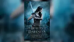 The Beauty of Darkness: The Remnant Chronicles, Book Three زیبایی تاریکی