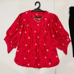 شومیز یقه زنجیری طرح قلب مینیاتوری