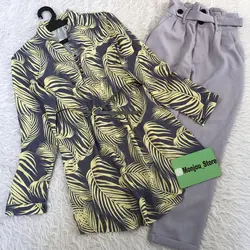 تونیک یقه پنج دکمه طرح برگ سوزنی