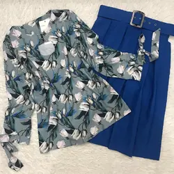 شومیز آستین گره ای طرح گل لاله