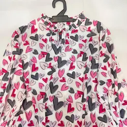 شومیز بلند یقه چین قلب رنگی