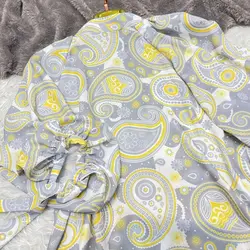 شومیز آستین پفی طرح بته جقه