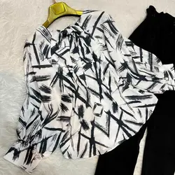 کیمونو طرح قلمو نقاشی مشکی