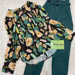 شومیز آستین سه دکمه طرح فندق مشکی